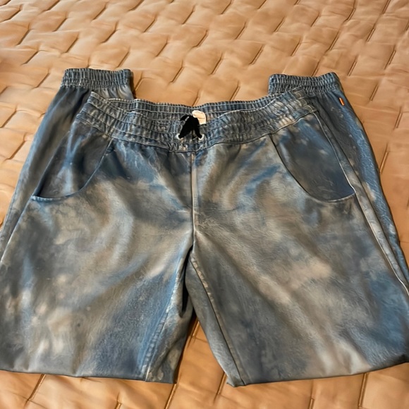 Lucy tie die bleached joggers size XS new - Picture 5 of 8